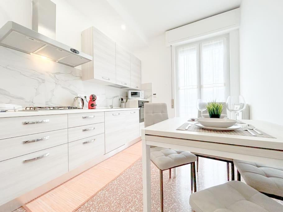 Elegant Apartment - Wifi - Smart Tv - Netflix Janov Exteriér fotografie